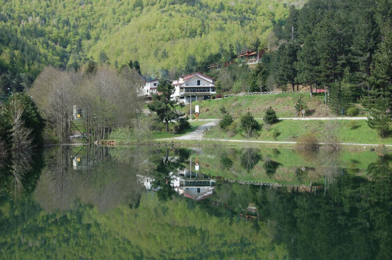 Hotel Lo Sciatore Cotronei Luaran gambar