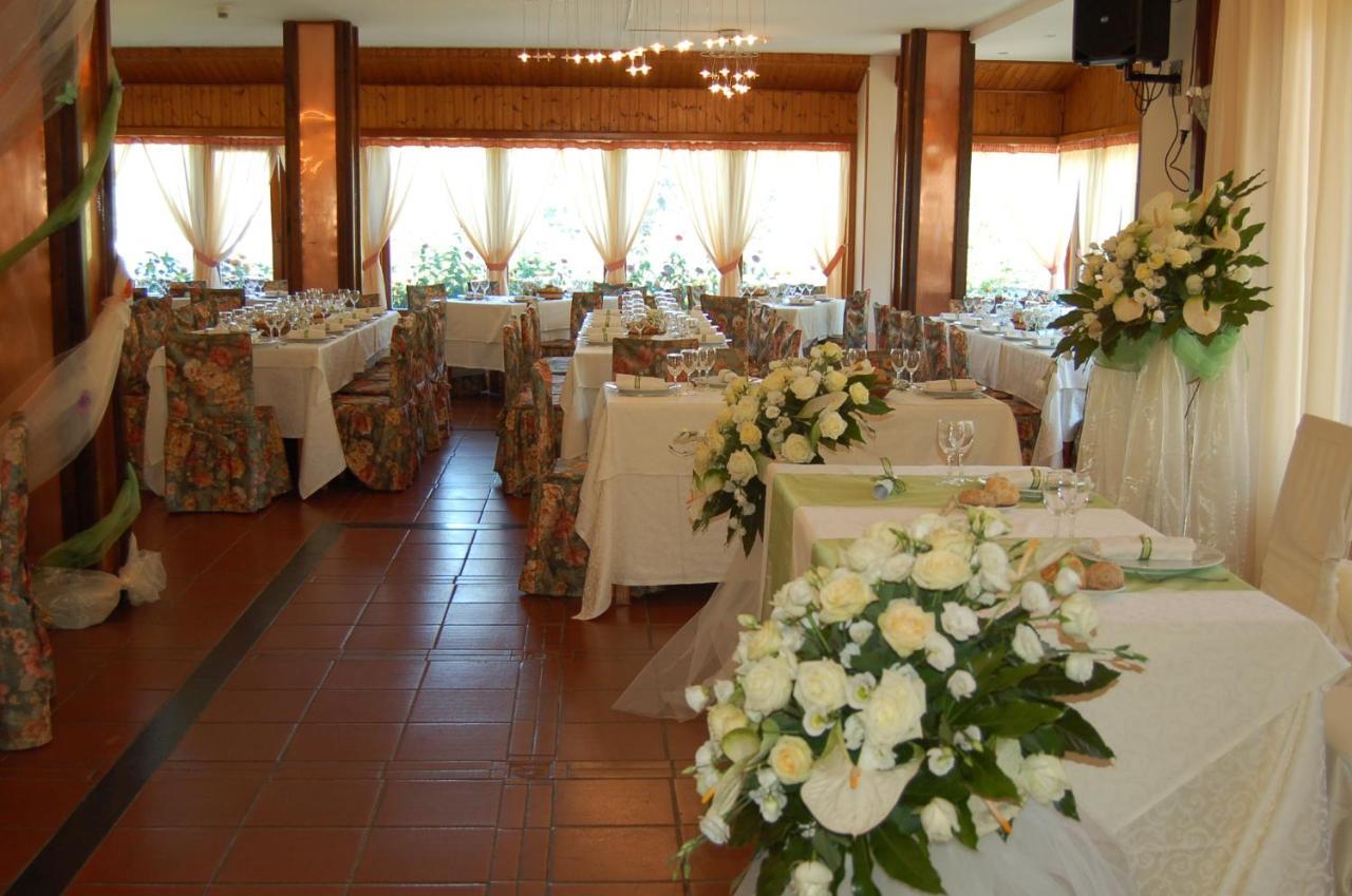 Hotel Lo Sciatore Cotronei Luaran gambar