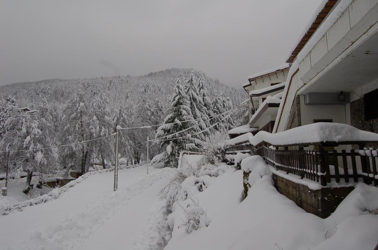 Hotel Lo Sciatore Cotronei Luaran gambar