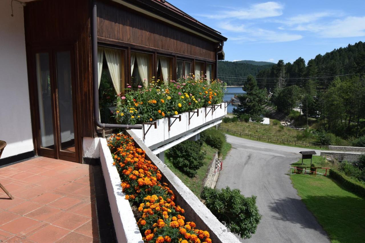 Hotel Lo Sciatore Cotronei Luaran gambar