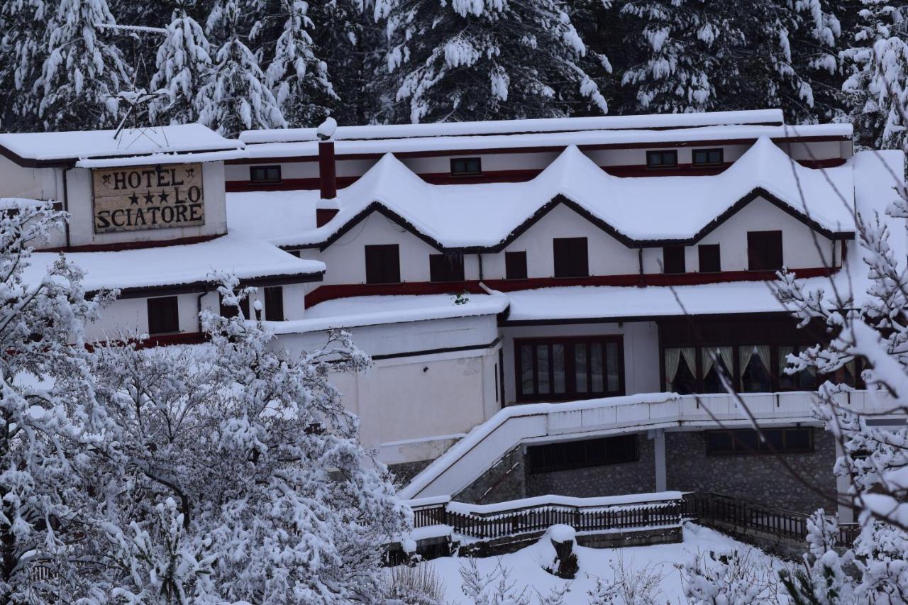 Hotel Lo Sciatore Cotronei Luaran gambar